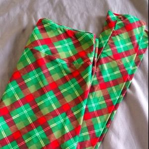 OS One Size LuLaroe Christmas Plaid Leggings NWOT